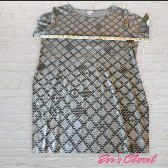 LulaRoe Julia Bodycon Grey On Grey Geometric NWOT Pullover Dress SZ Large - Picture 3 of 6